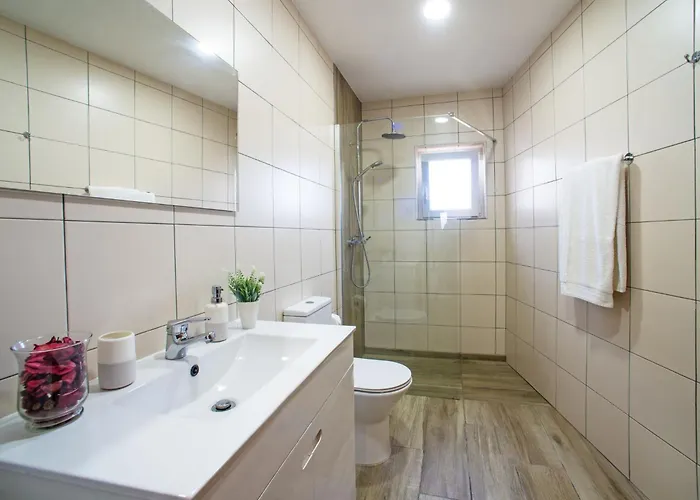 Sebastiao By Interhome
