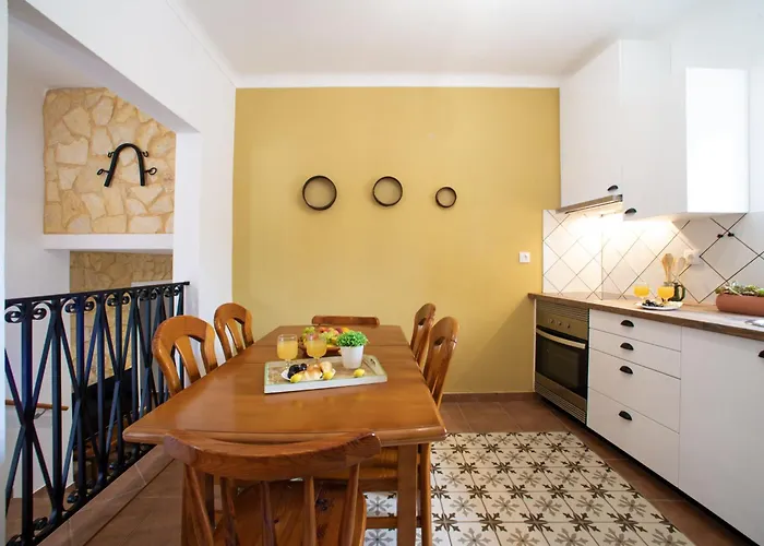 Sebastiao By Interhome *