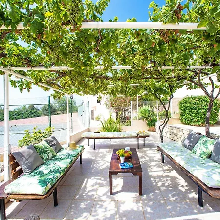 Sebastiao By Interhome
